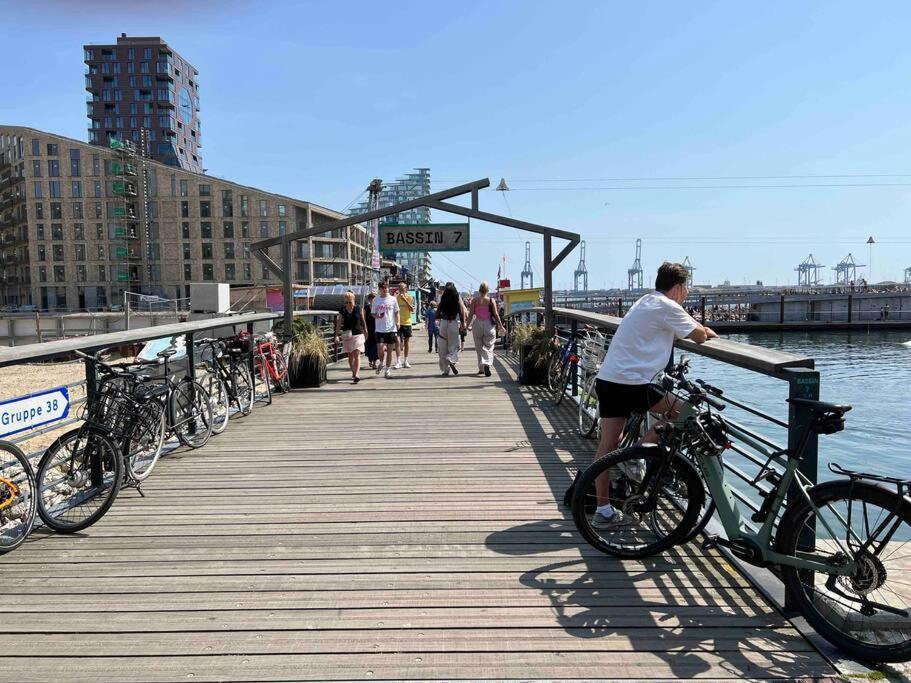 Bo Med Stil Og Udsigt Til Aarhus Lystbadehavn Leilighet Eksteriør bilde