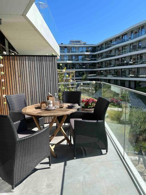 Bo Med Stil Og Udsigt Til Aarhus Lystbadehavn Leilighet Eksteriør bilde